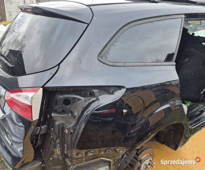 FORD FOCUS MK3 KOMBI CWIARTKA PRAWY TYŁ Rok produkcji 2014 Radom