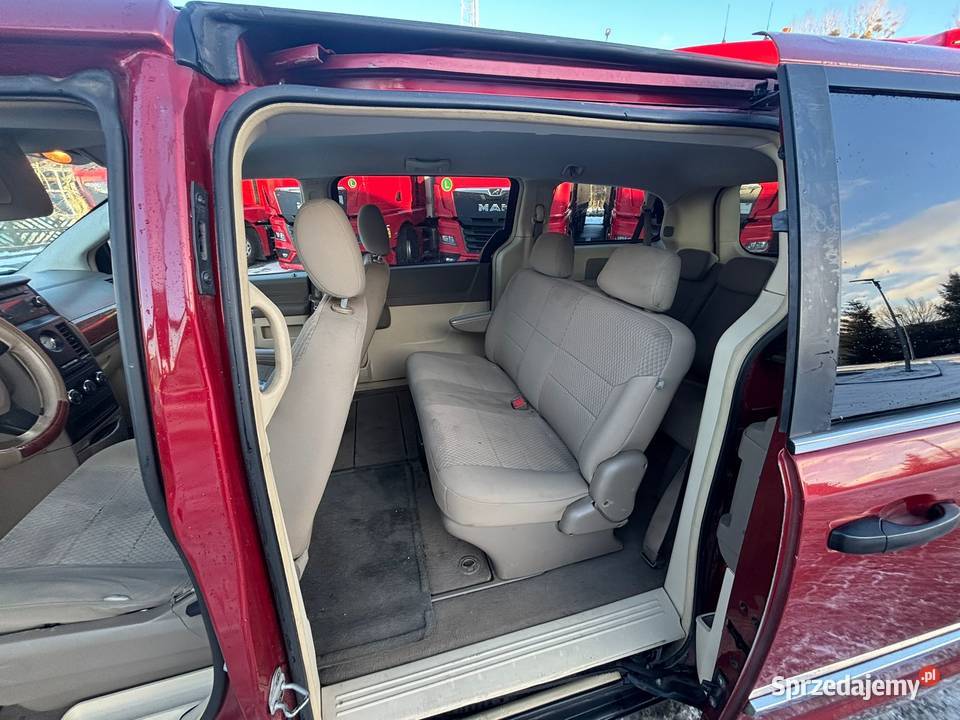 TownCountry 33 Nowy Model LPG automat 180 kupiony w polskim salonie wielkopolskie Ostrów Wielkopolski