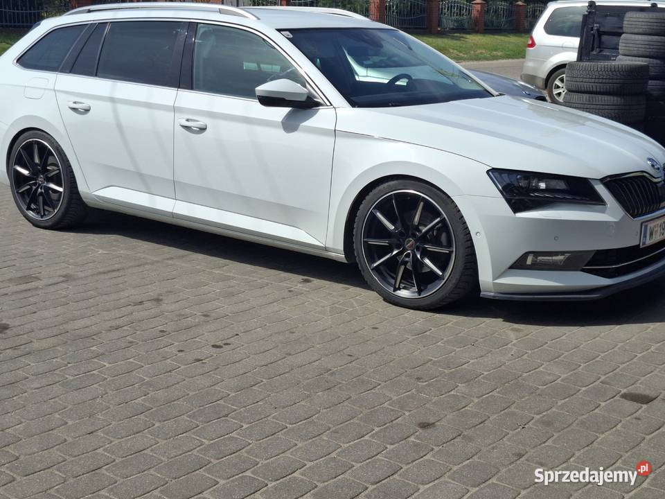 Skoda Superb Kombi DSG Sport Samochody osobowe Orchowo