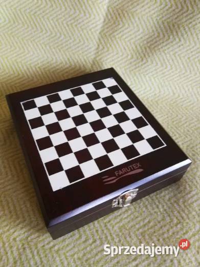 Szachy miniaturowe drewniane turystyczne Szczecin