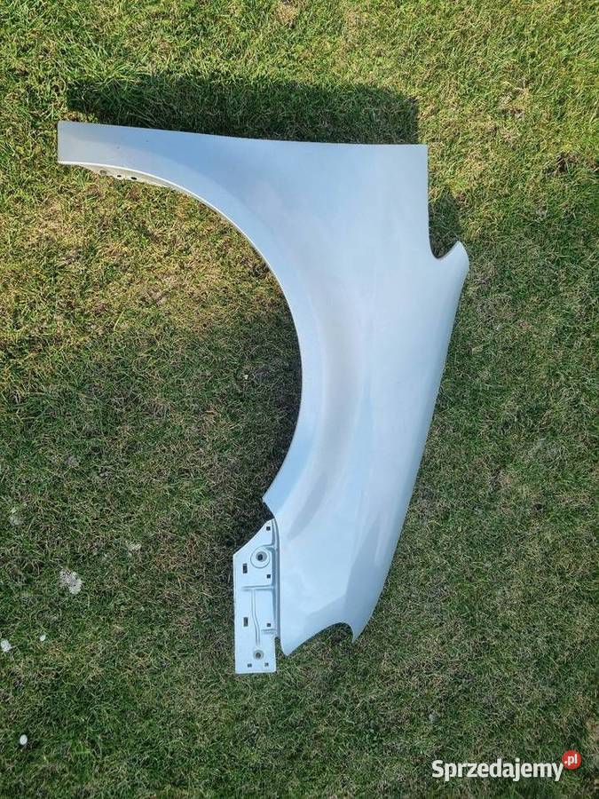 Błotnik prawy vw touran 1 LA7W oryginalny