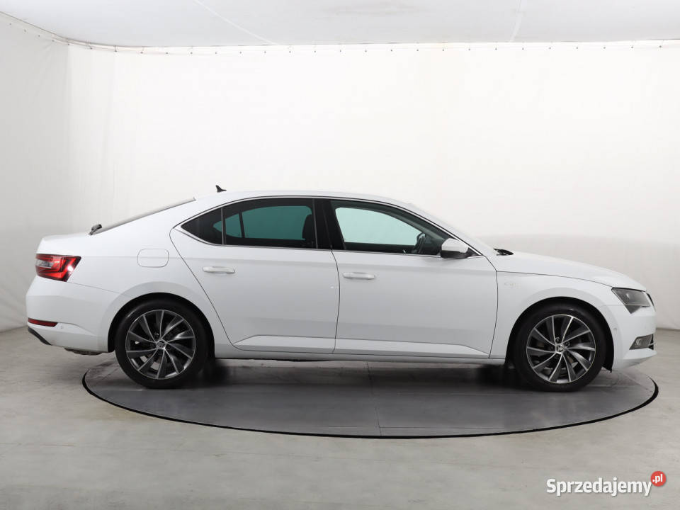 Skoda Superb 20 TSI Katowice