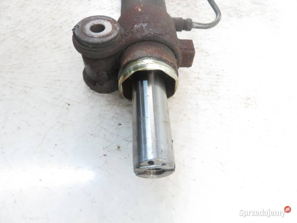 MAGLOWNICA TOYOTA PREVIA II R3