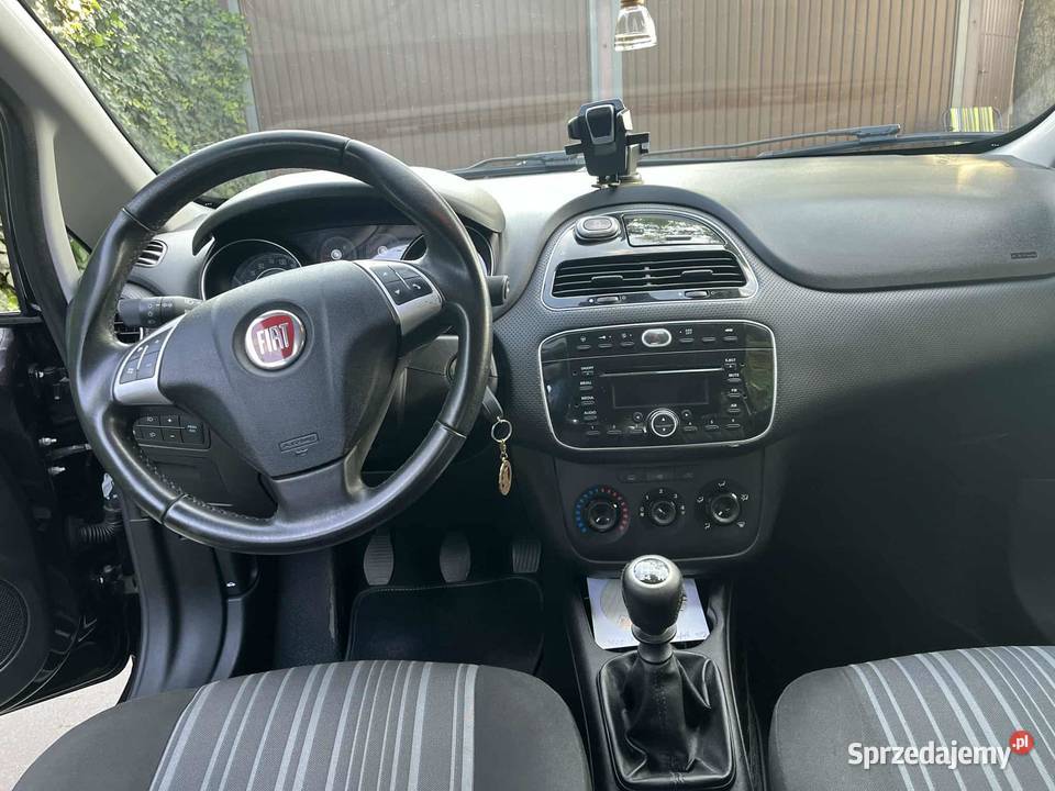 Sprzedam Fiat Punto Evo 12 69 produkcji 2011 Hatchback Rakoniewice