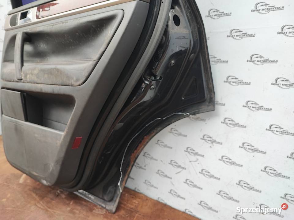 VW TOUAREG I 7L 04r drzwi prawe tył 180 mikronów Kielce sprzedam