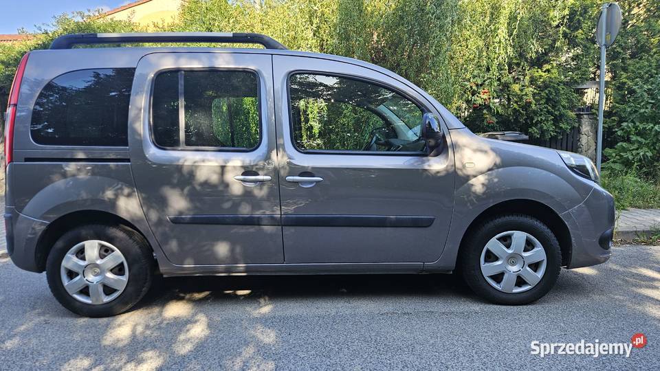 RENAULT KANGOO 2015r Salon Nawrot Bogata Wersja dolnośląskie Bielany Wrocławskie sprzedam