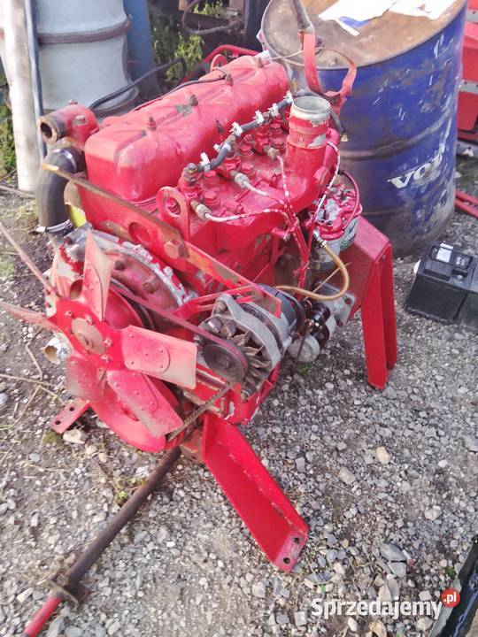 Silnik international case d 239 4 cylindrowy ihc Rolnictwo Radom