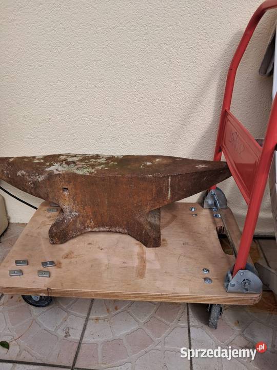 Kowadło kowalskie Imadła Majdan Królewski