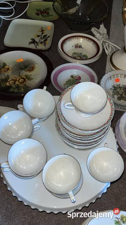 Filiżanka na stopie z różyczkami Do espresso Gdańsk sprzedam