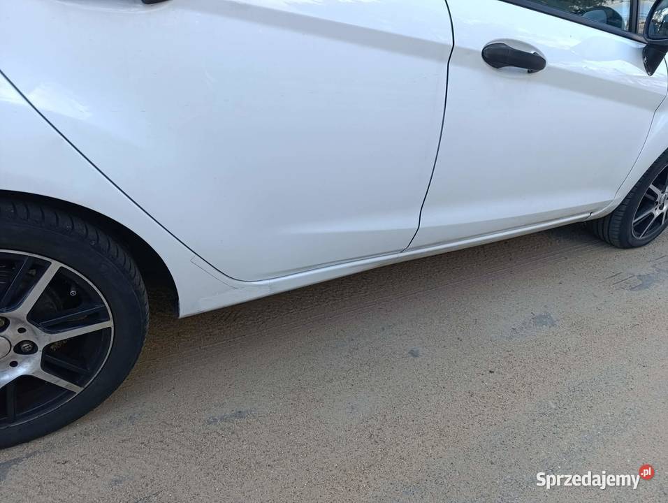 Fiesta mk7 z Klimą tempomat podgrzewane fotele aluminiowe felgi mazowieckie Warszawa
