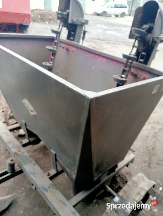 Sprzedam sadzarkę do ziemniaków nieuszkodzony Rząśnia sprzedam