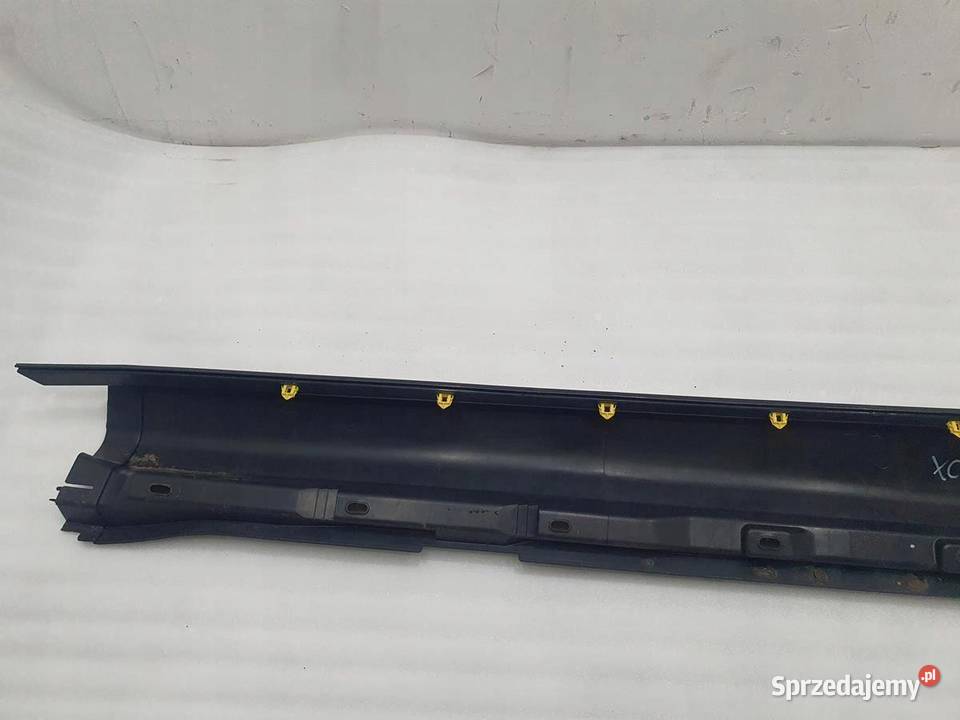 LISTWA PROGOWA PRAWA VOLVO XC90 45200