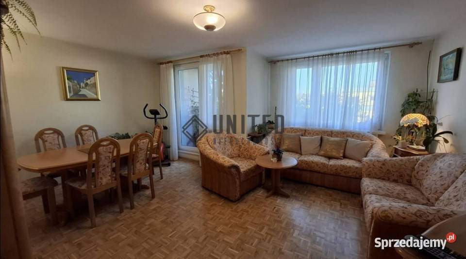 Skrzydlatej Liczba pokoi 3