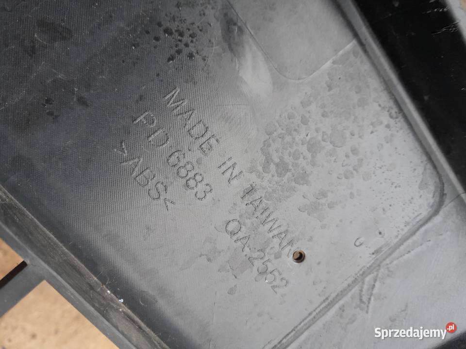 Atrapa chłodnicy grill kratki halogenów Audi A4 Strzelce Opolskie