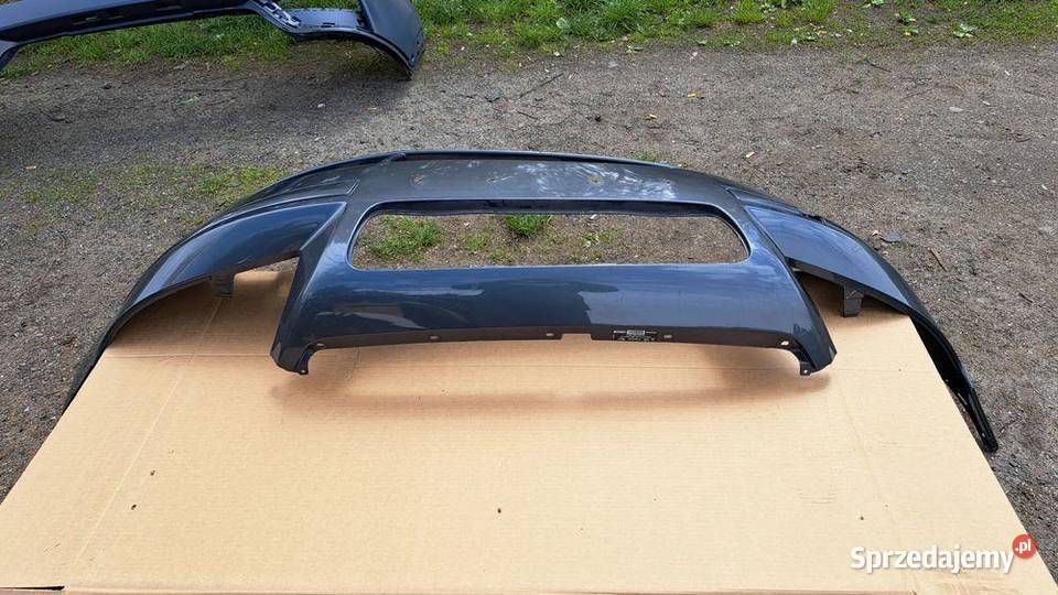 Zderzak przedni przód Volvo V50 30657005 2004 osobowe