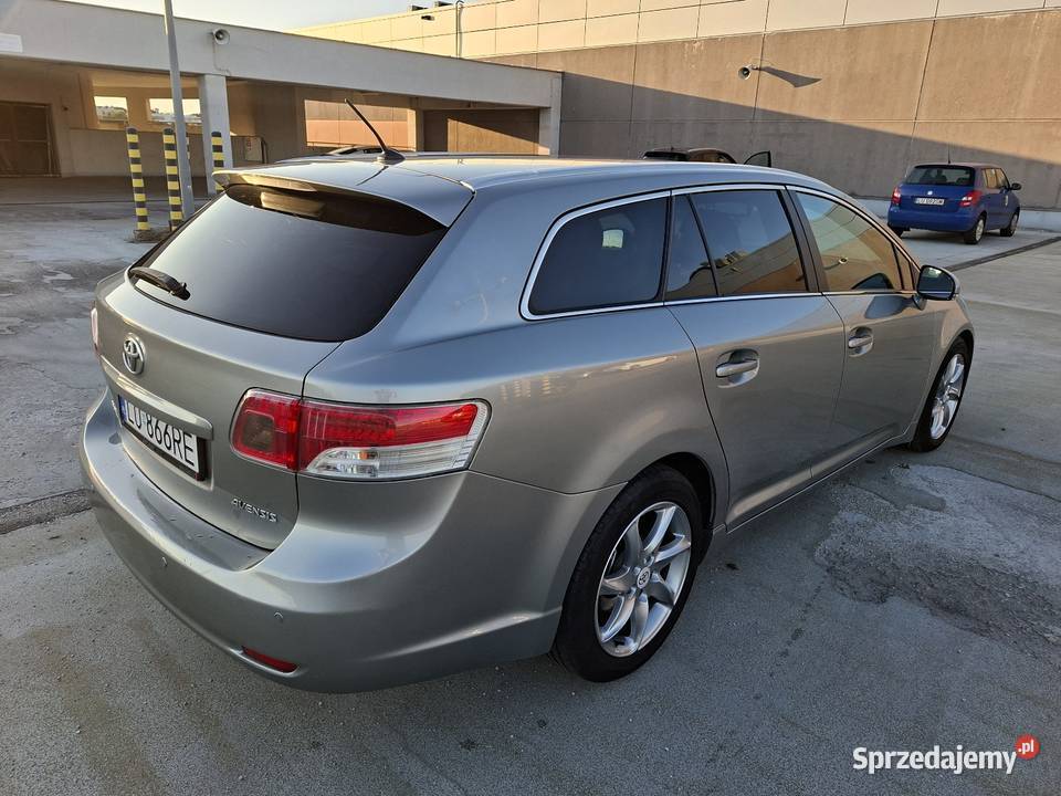 Toyota Avensis t27 20 D4d 2010r Salon Lublin