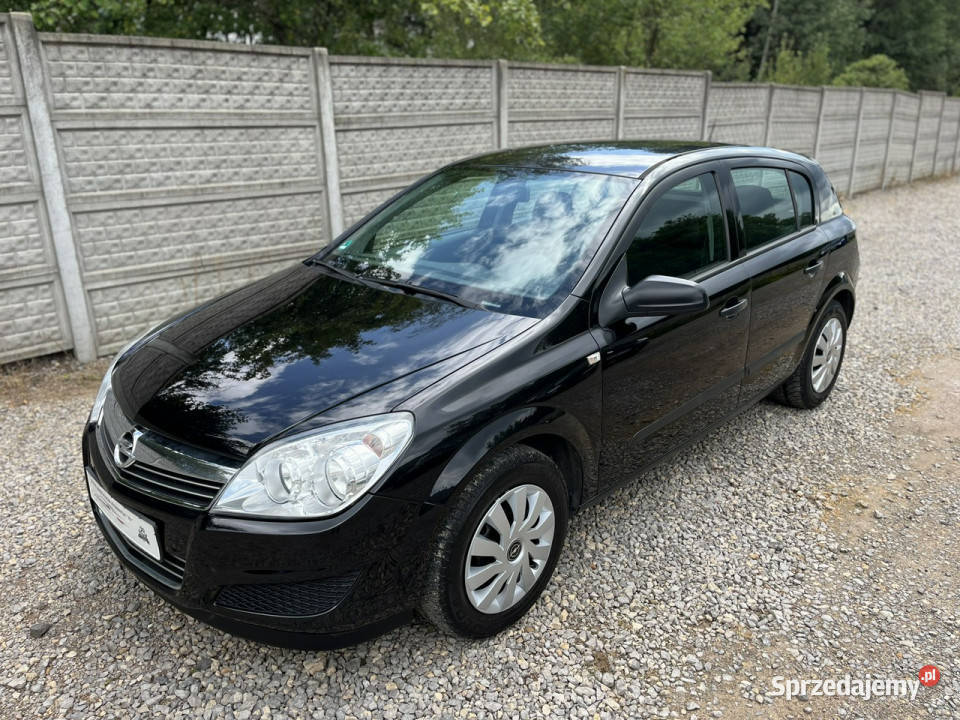 Opel Astra 16 1WŁ Klima El szyby BEZ KOROZJI VAT marża Astra