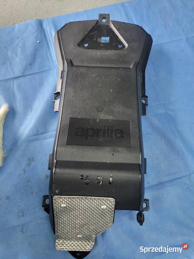 Aprilia TUONO V4 1100 nadkole tył osłona dolna wielkopolskie Nowy Tomyśl