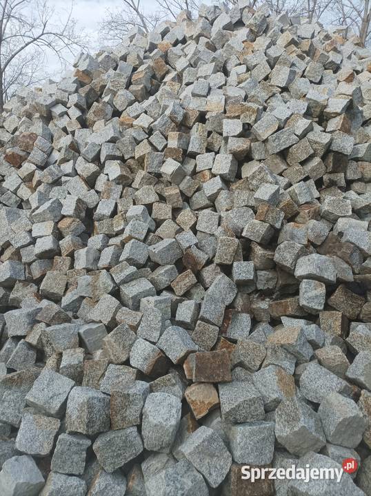 Kostka granitowa szaroruda 1517 Strzegom