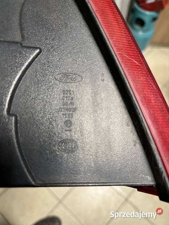 Lampa Tylna lewa i prawa ford C 0307 oryginał Rok produkcji 2005 Lampy tylne Dzierżoniów