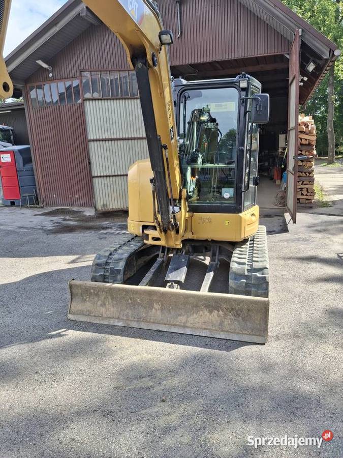 Minikoparka caterpillar 3055E2 cr Myślenice