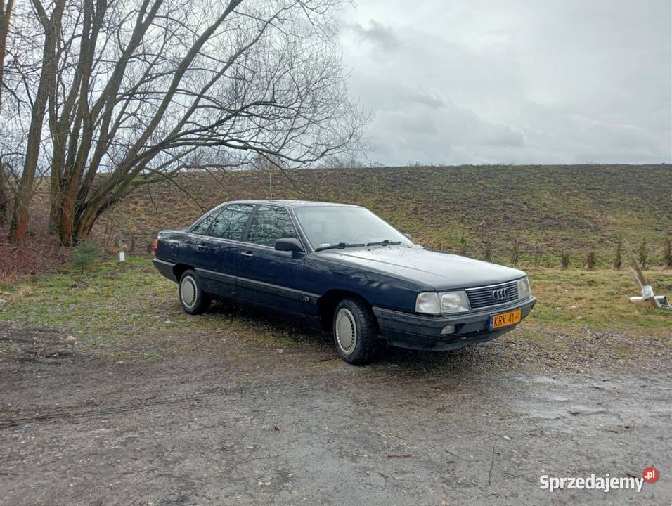 Audi 100 C3 18 90 1986r Zabytek Żółte blachy sprzedam