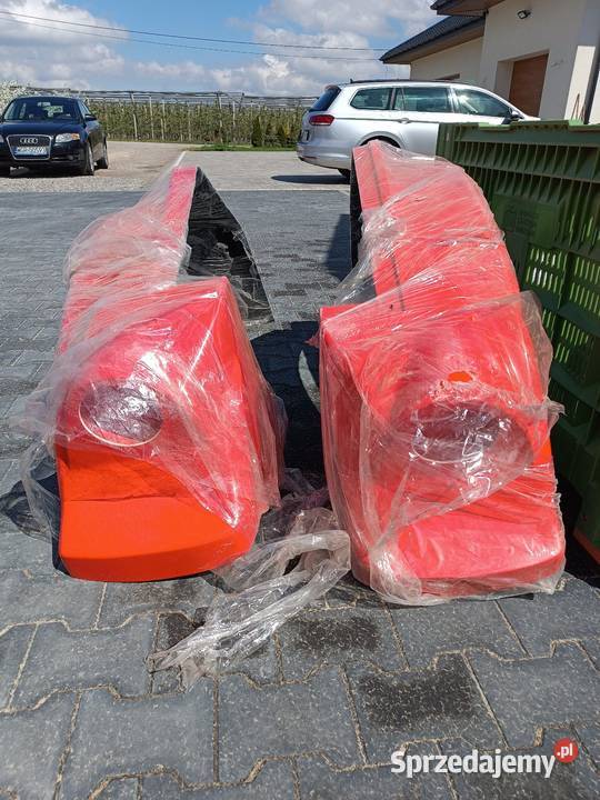 Sprzedam błotniki tylne do Massey Ferguson