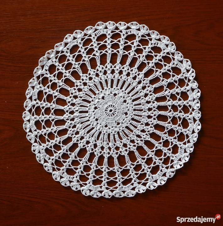 Serwetka szydełkowa 31 NA ZAMÓWIENIE