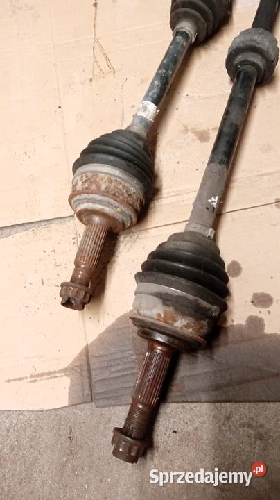 Toyota Yaris półoś lewa prawa Sokołów Małopolski sprzedam