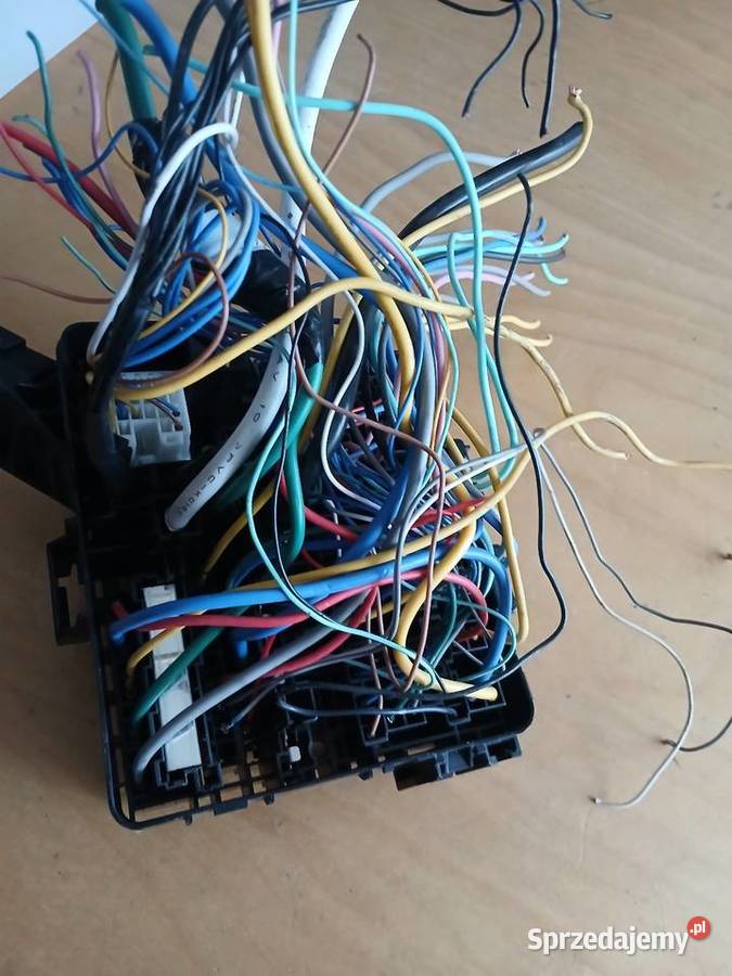 Suzuki Jimny IV 13 benzyna Skrzynka