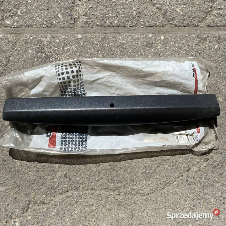 Pokrywa kabiny Case Holland 87323767 ORYGINAŁ Białystok