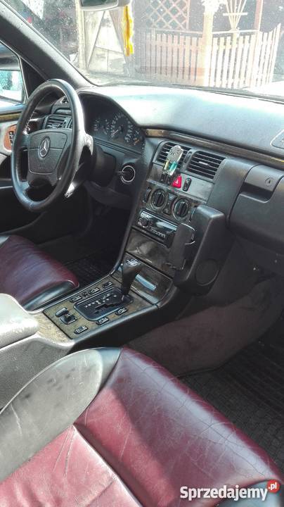 Mercedes w210 e280 28 V6 LPG elektrycznie ustawiane fotele Zdanów