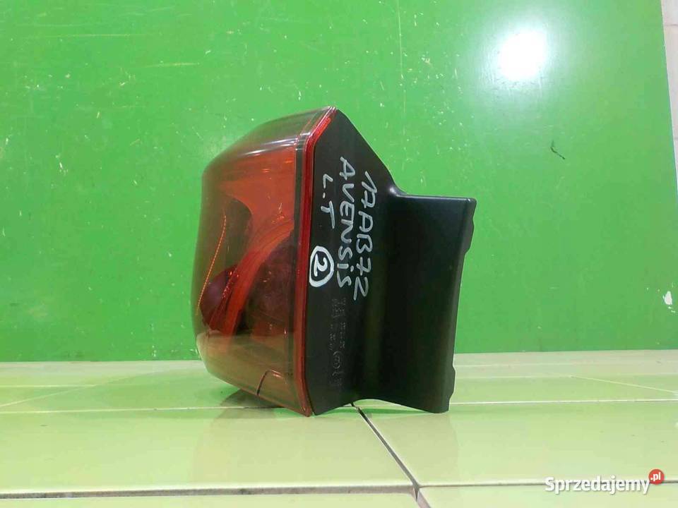 TOYOTA AVENSIS T27 T29 III LIFT II 17r KOMBI osobowe Suków