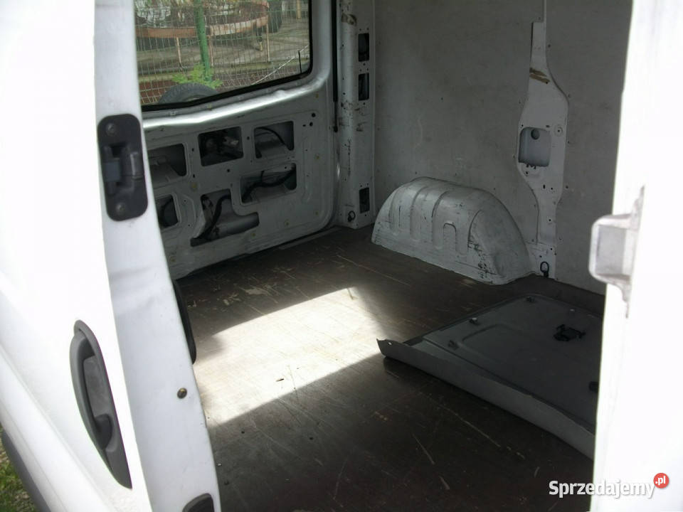 Nissan Primastar Nissan Primastar ASR (kontrola trakcji) Katowice sprzedam