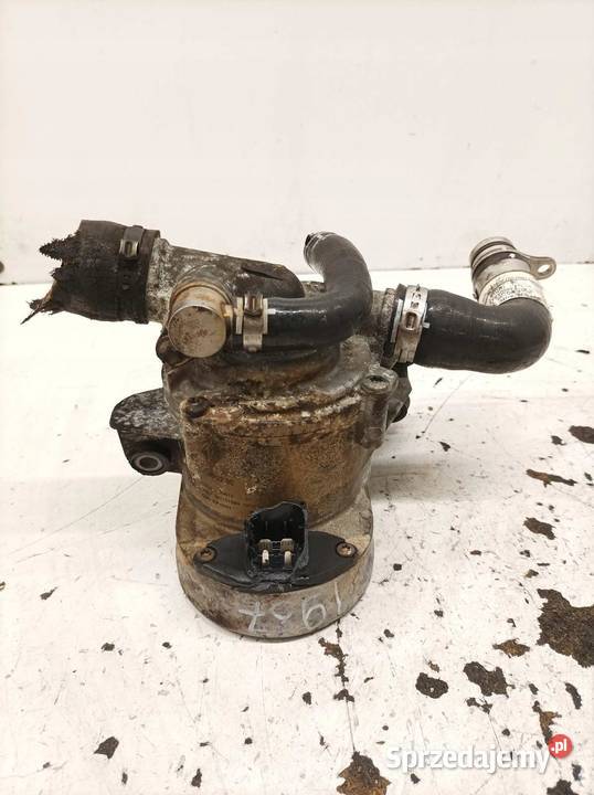 POMPA WODY A1392000200 20 CGI 45 AMG Mercedes Rok produkcji 2021