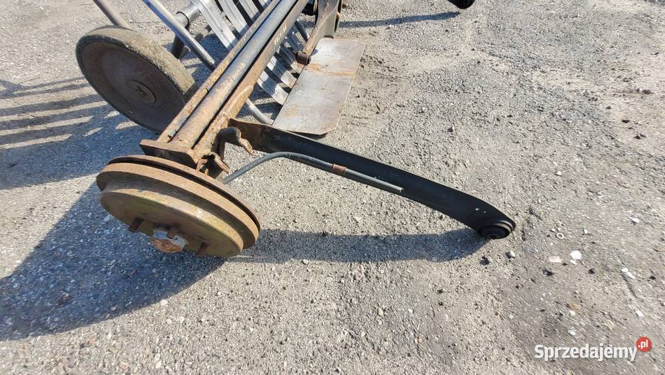 Belka tylna Nissan Primera P11