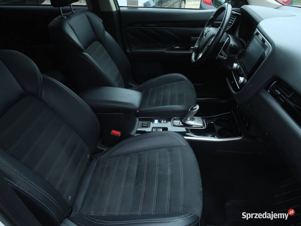Mitsubishi Outlander 24 PHEV Bielany Wrocławskie