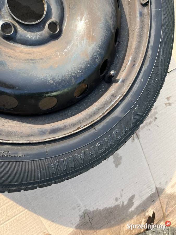 Opona z felgą Yokohama W Drive V903 17565R15 84T Brzesko
