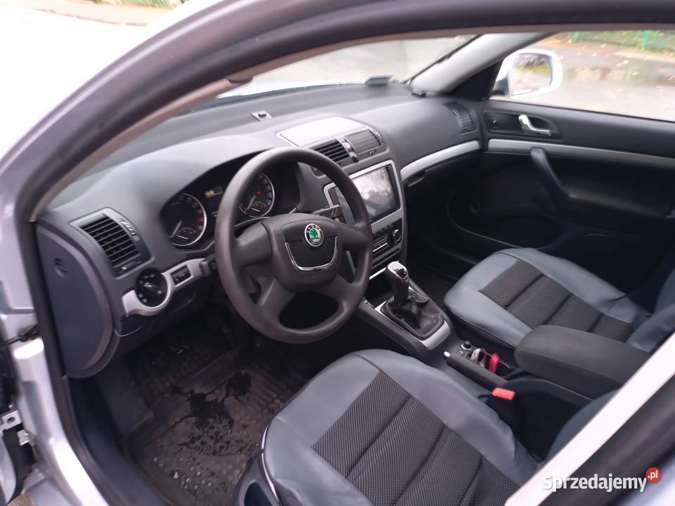 Skoda Octavia polski salon technicznie zadbana manualna Ryki