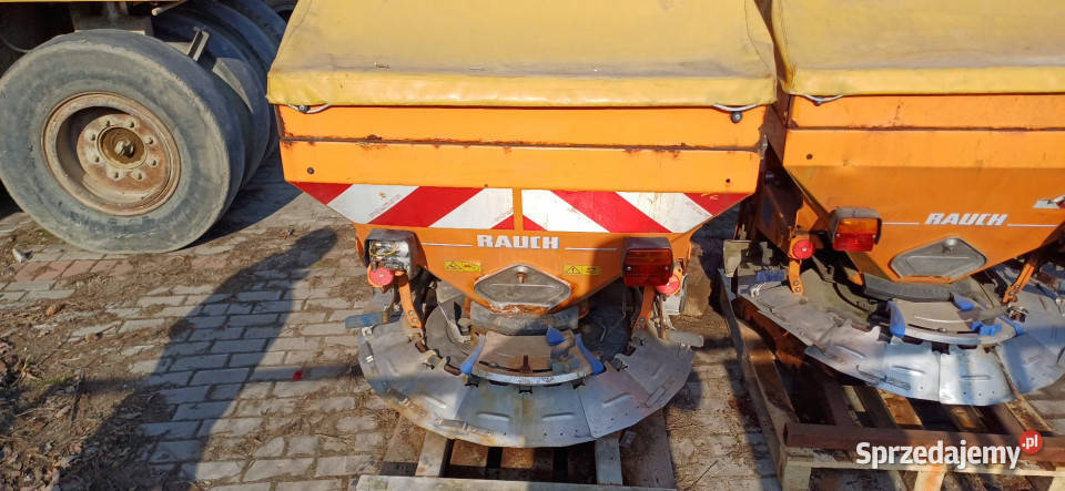 Rozsiewacz soli piasku RAUCH AXEO 21 2012 r 8 m Izabelin
