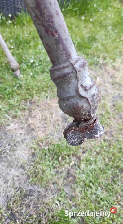 Sprzedam dwa elementy przedwojennego łóżka podkarpackie Przemyśl