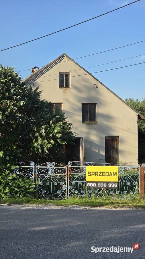 Działka budowlana z budynkiem gospodarczym