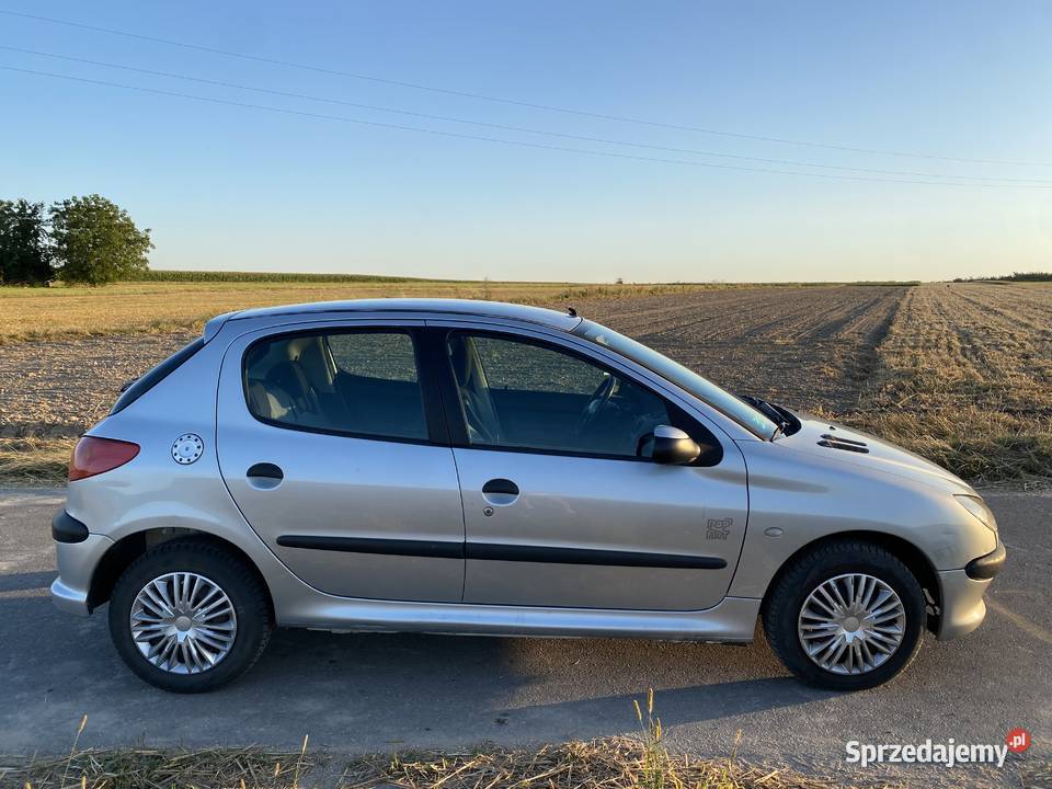 Peugeot 206 14 HDI 2004 274k 2kpl opon Gnojno