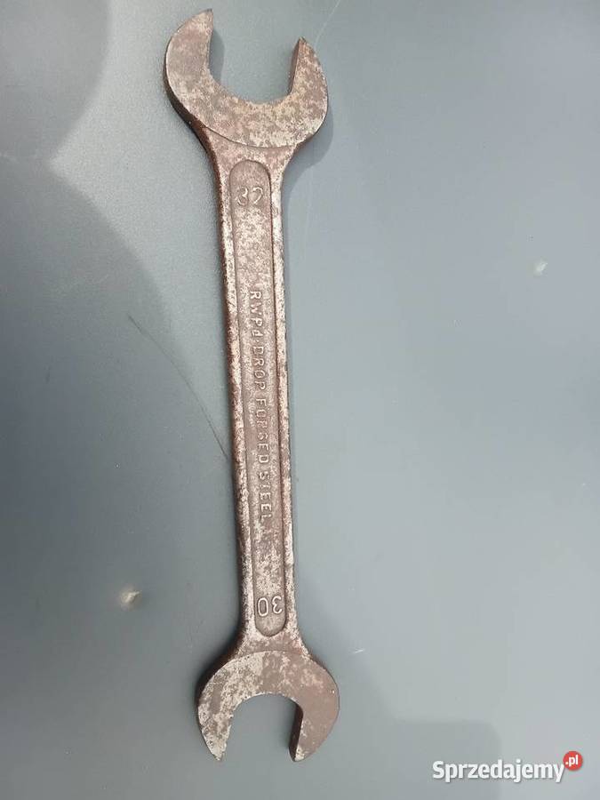 Klucz 30 32 RWPd DERBY PRL Milejewo