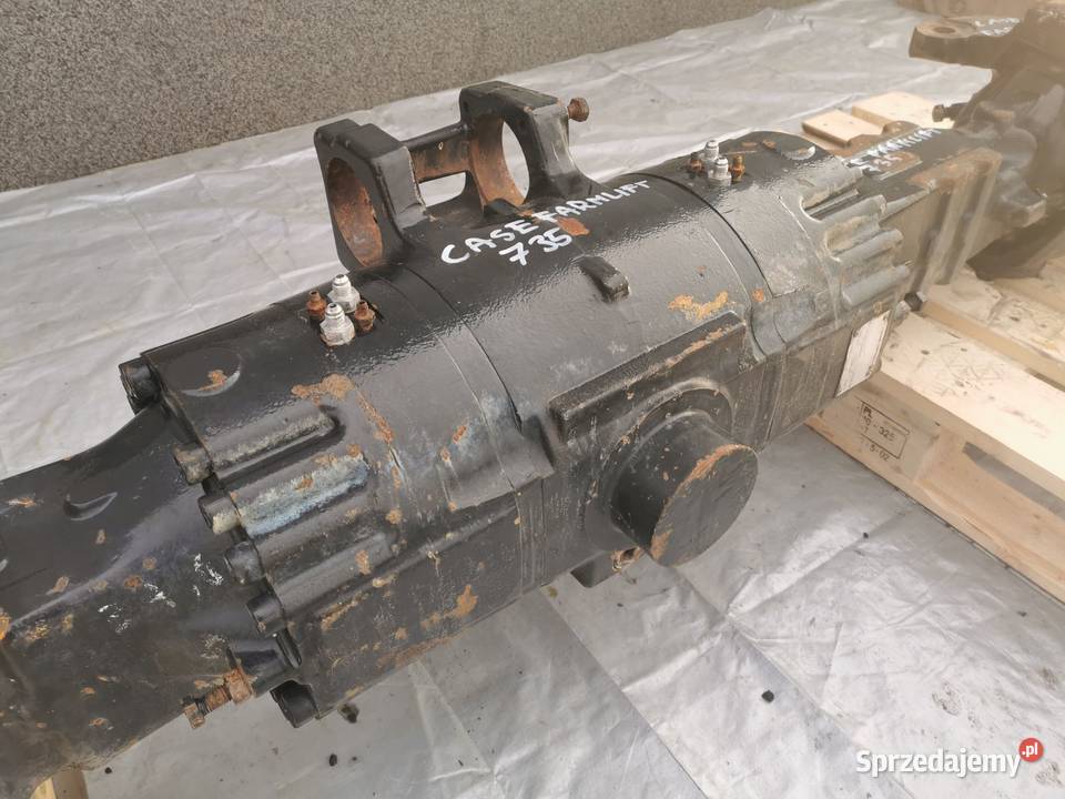 Obudowa ataku tylnego Case 735 Farmlift Carraro
