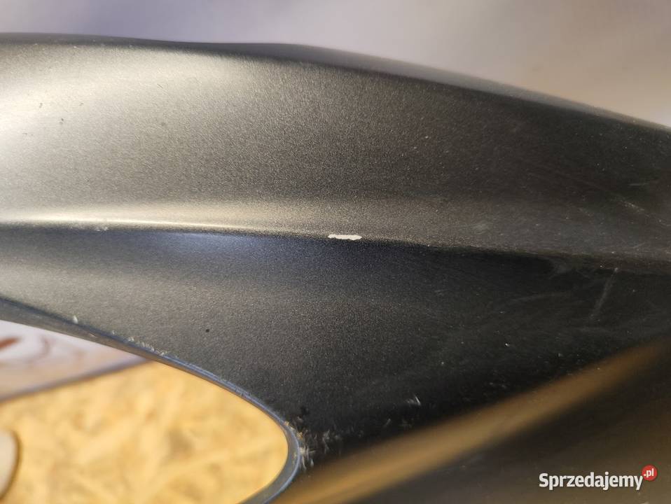 Owiewka Boczna Dolna Pług Prawy Yamaha YZFR1 Pleszew