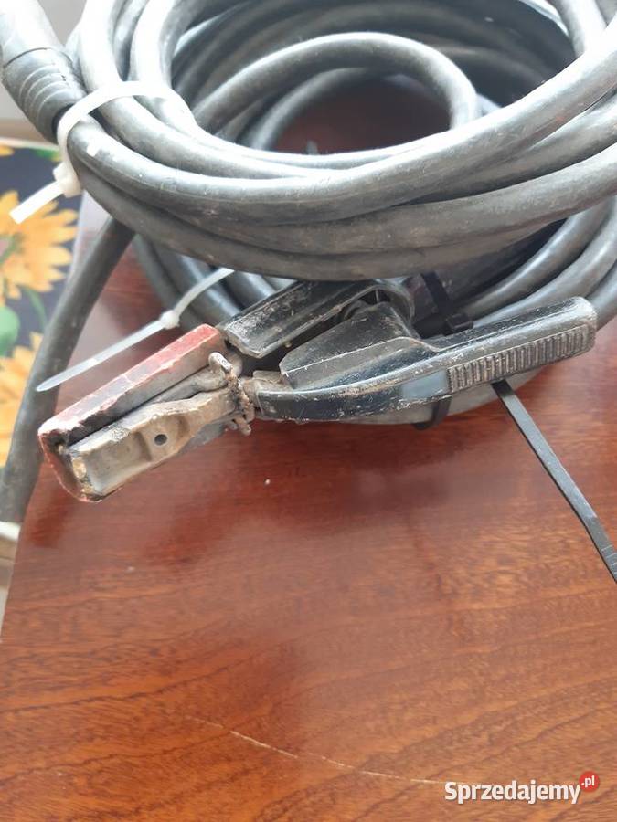 Spawarka inwertorowa GIGANT MMA200A z długimi