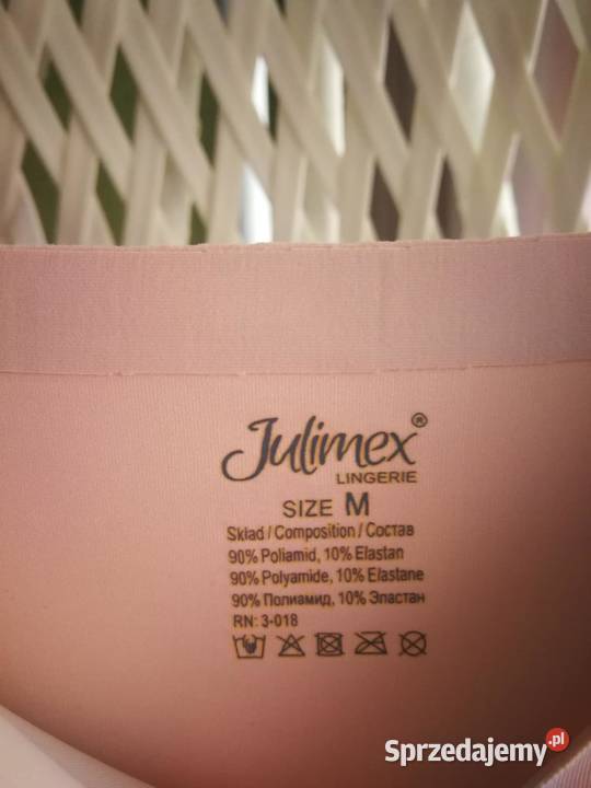 Halka pod sukienkęPudrowy róż Bez wzoru