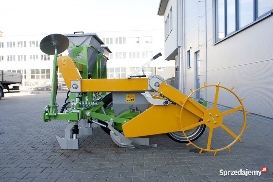 Siewnik punktowy mechaniczny Bomet Serpens kujawsko-pomorskie Rogóźno