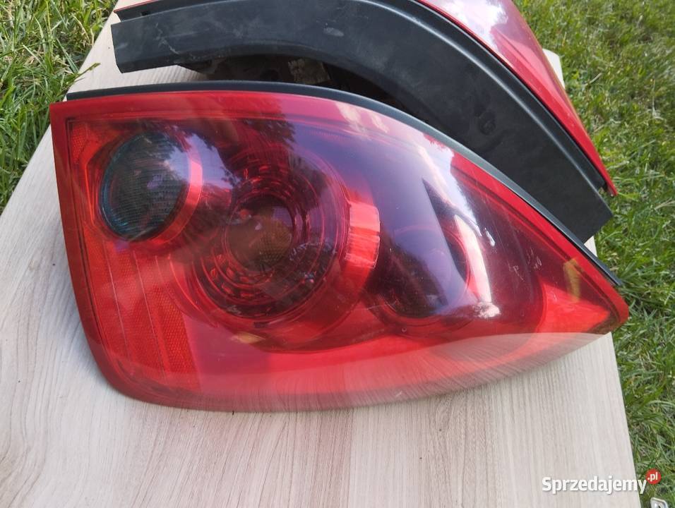 Lampa tylna lewa prawa Nissan Primera P12 lift łódzkie Łódź sprzedam